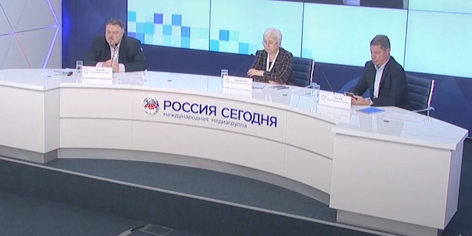 25.11.2022 Кадры. Инновации. Цифровизация. Как будет развиваться российская медицина в ближайшее время по мнению руководителей Минздрава России